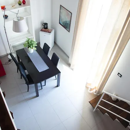 Notti Vesuviane Bed & Breakfast Portici