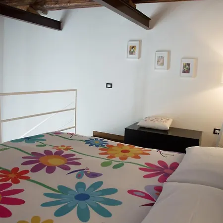 Notti Vesuviane Bed & Breakfast *